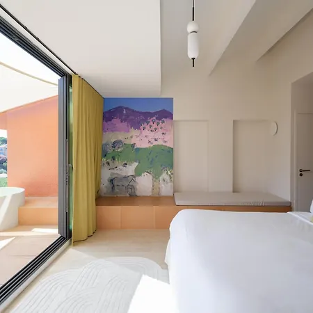 Maison Nova - Boutique & 5*