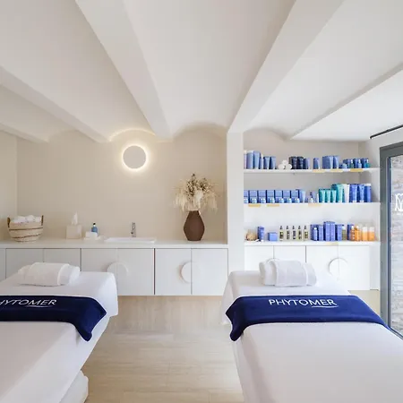 Maison Nova - Boutique & 5* Collioure