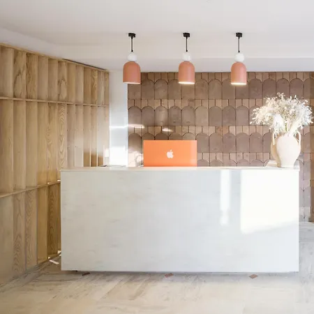 ホテル Maison Nova - Boutique & コリウール