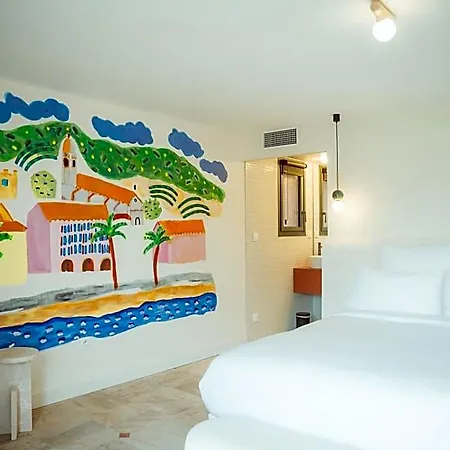 Maison Nova - Boutique & 5*