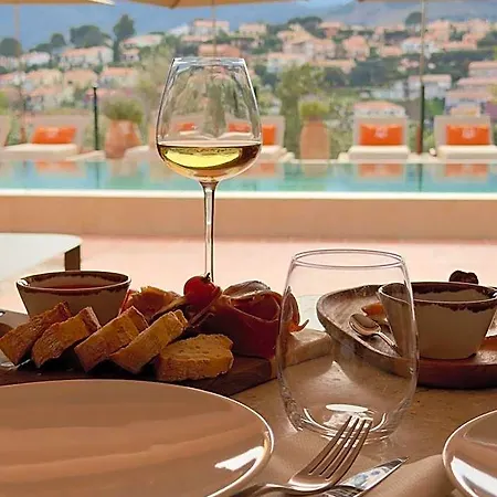 Maison Nova - Boutique & 5* Collioure